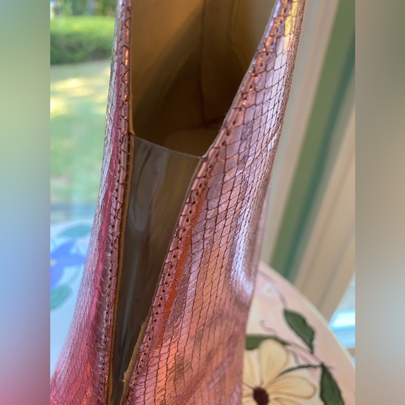 Nine West Danie metallic pink back zip booties size 8.5 - Picture 14 of 16